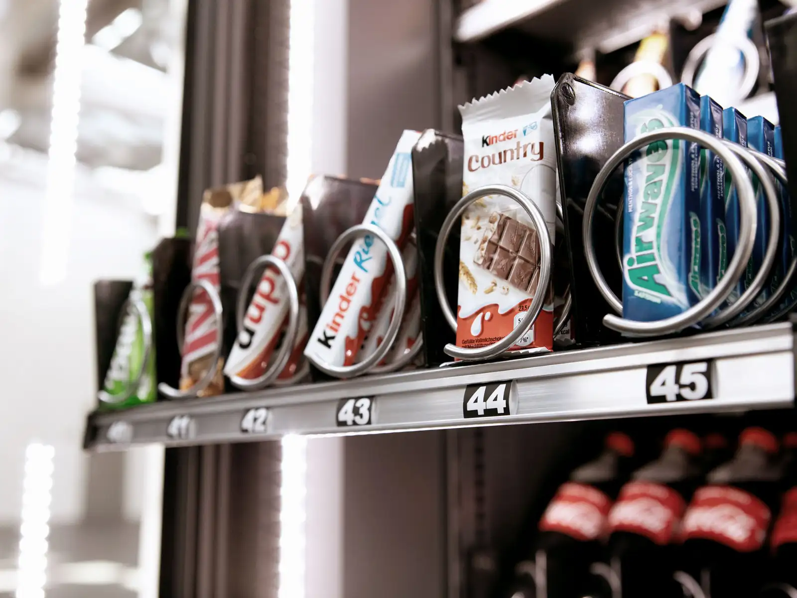 SP40 Snackautomat Süßigkeiten
